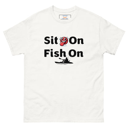 Sit-On Fish On Men's comfy tee